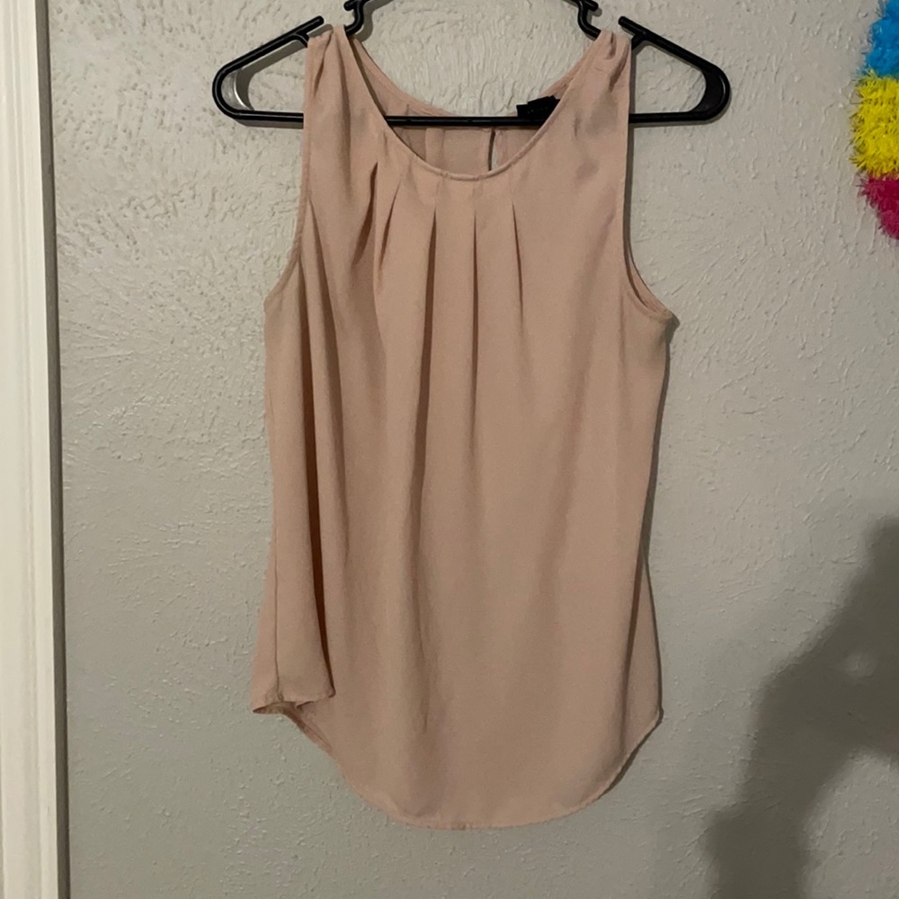 Sleeveless light rose colored